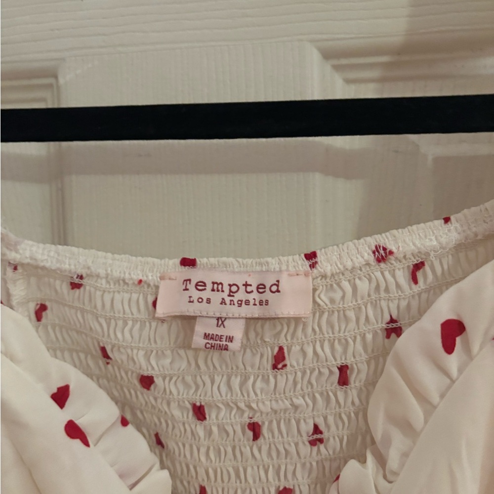 Tempted Cream Blouse with Red Heart Pattern - Picture 2 of 2